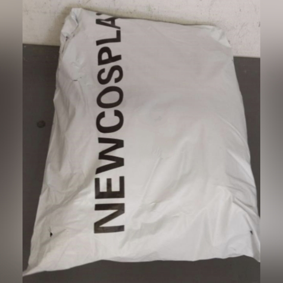 Rainbow Tie Dye Luxe plush blanket - BNIB - Picture 3 of 3